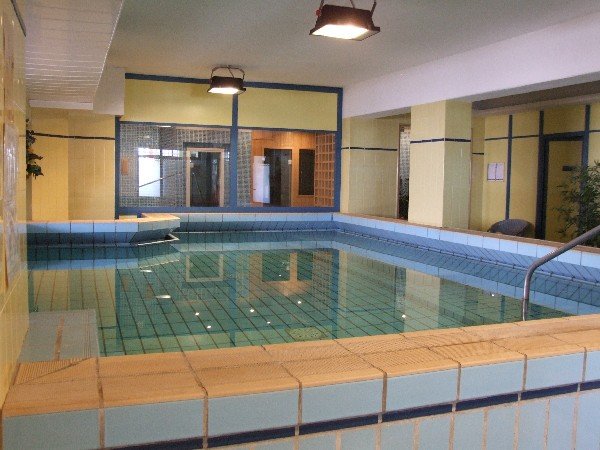 1793857215hermitage_piscina_coperta